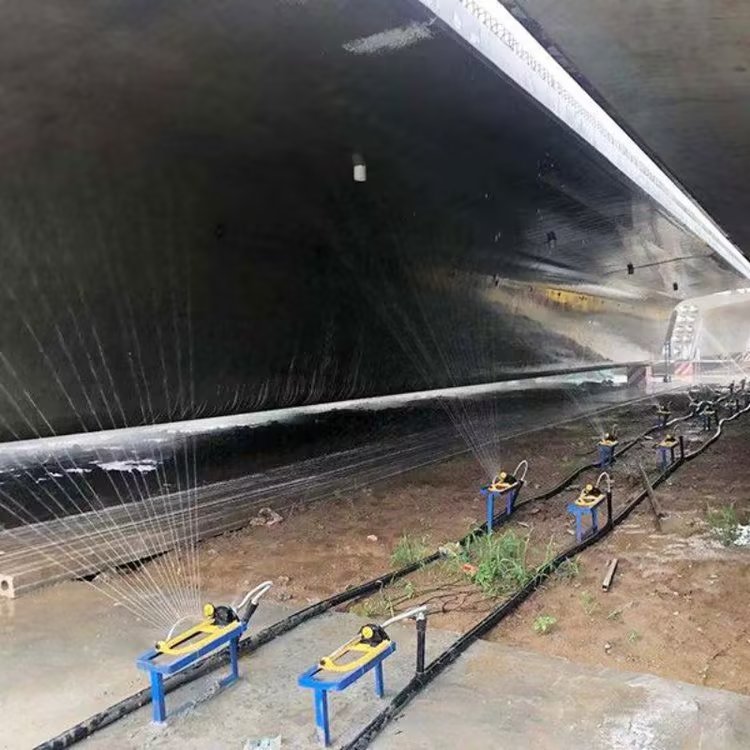 布料機(jī)、大型布料機(jī)、行走式布料機(jī)、圓筒布料機(jī)、行走式液壓布料機(jī)、移動(dòng)式液壓布料機(jī)、電動(dòng)布料機(jī)、手動(dòng)布料機(jī)、梁場(chǎng)專用液壓布料機(jī)